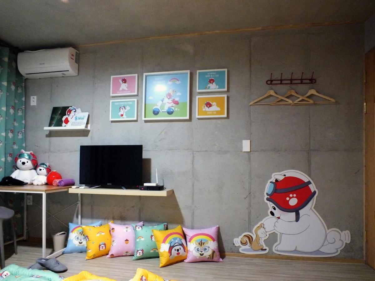 Ariene Guesthouse Gwangju Metropolitan City Exterior photo