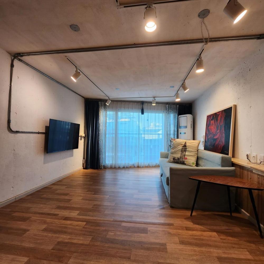 Ariene Guesthouse Gwangju Metropolitan City Exterior photo