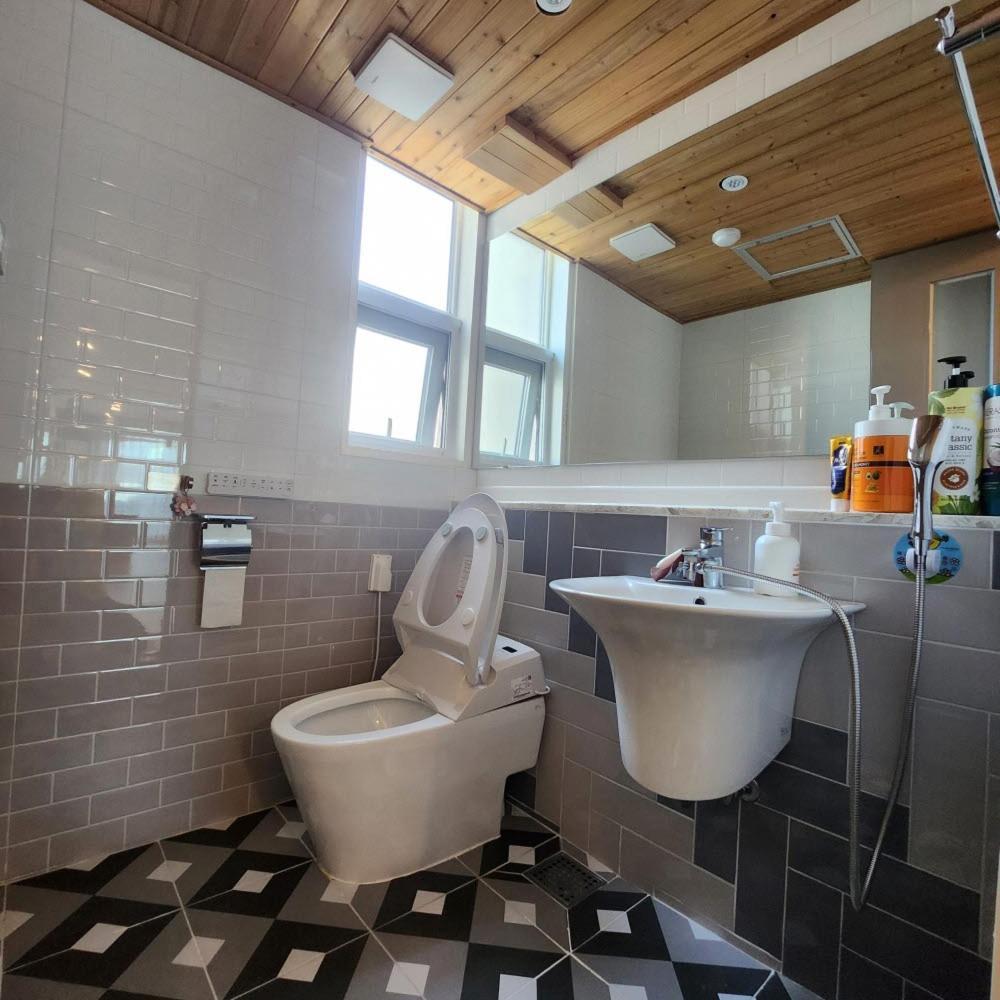 Ariene Guesthouse Gwangju Metropolitan City Exterior photo