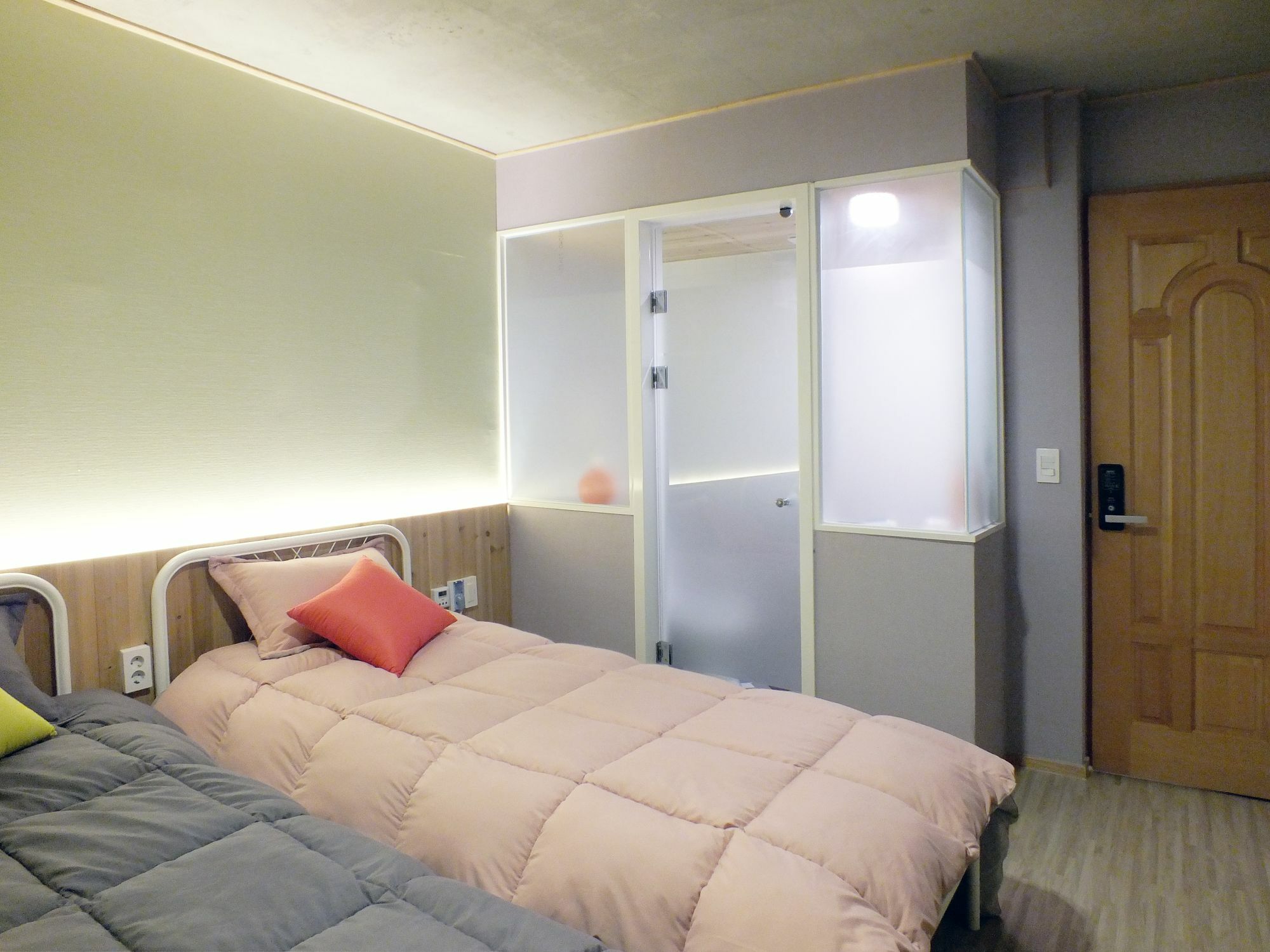 Ariene Guesthouse Gwangju Metropolitan City Exterior photo